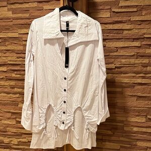 BNWT H-4 White Button-Up Women's Top